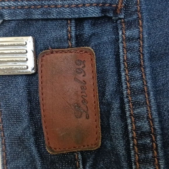 Anthropologie Level 99 Cropped Wide-Leg, Dark Wash Jeans, Size 28 - Picture 5 of 12